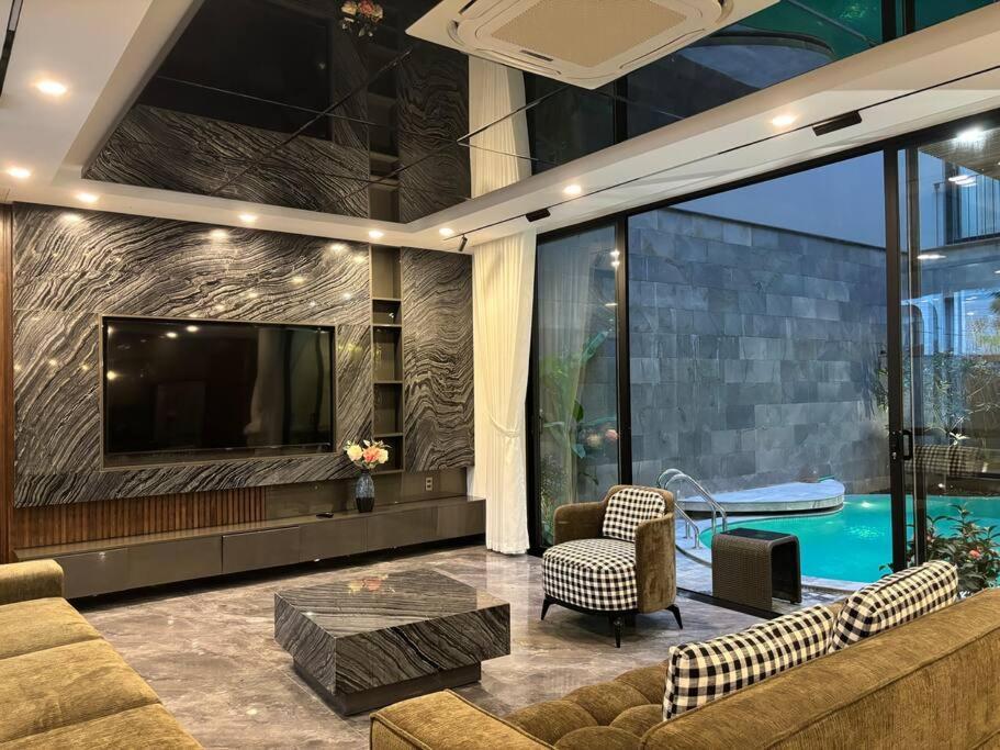 Song Cat Villa - 420Dk - Luxury Villa, Sauna, Jacuzzi Дананг Экстерьер фото